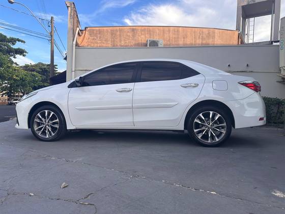 TOYOTA COROLLA 2.0 XEI 16V FLEX 4P AUTOMÁTICO